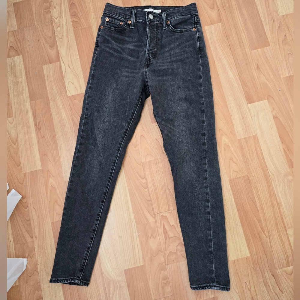 Vintage Levi Strauss Dark Wash denim jeans size 26 - Picture 3 of 7